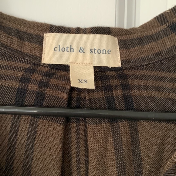 Cloth & Stone Plaid Button Up Shirt - Picture 3 of 4